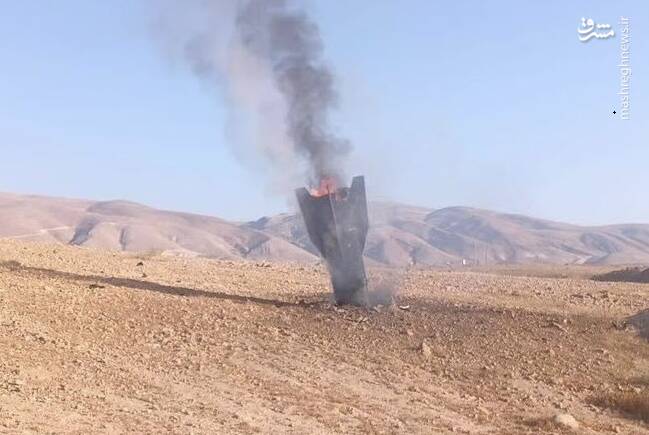 تصویری از بوستر موشک خیبرشکن در صحرای نقب