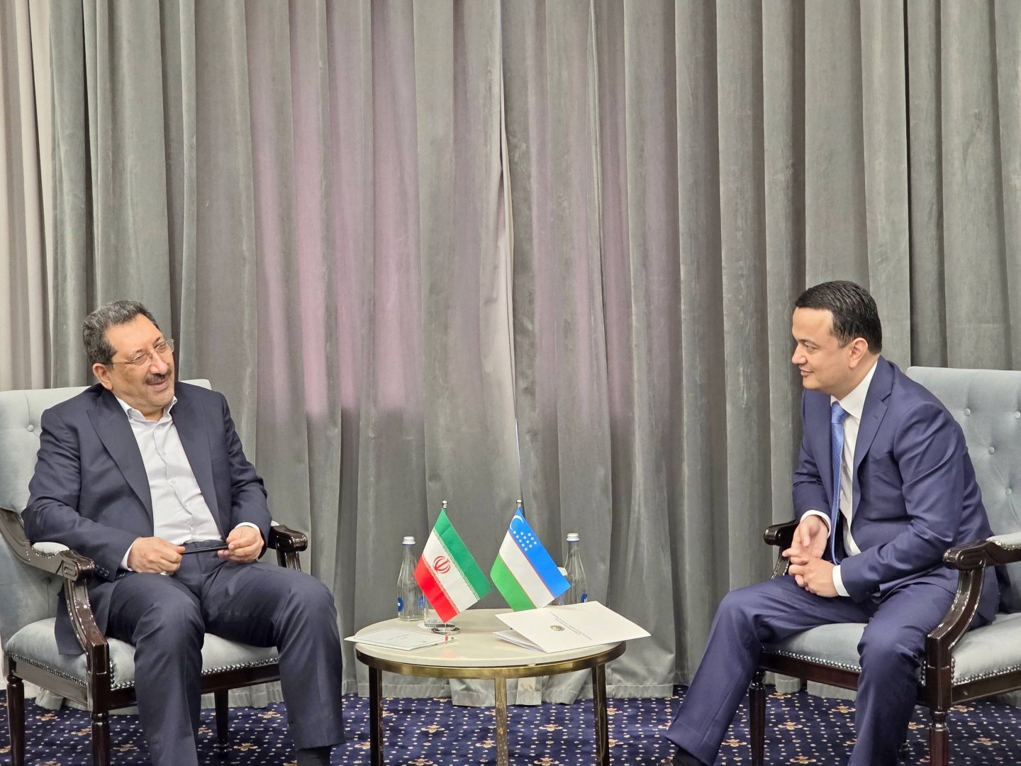 ازبکستان و ایران مشارکت تجاری و صنعتی را در نشست سازمان همکاری شانگهای گسترش دادند