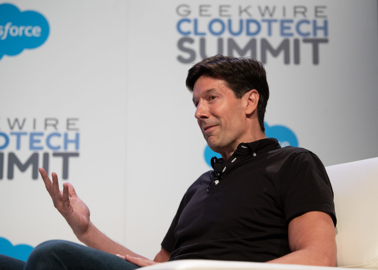این متن پررنگ است… و ایتالیک و موارد دیگر: Microsoft Azure CTO vibe یک قالبکننده متن برای پستهای LinkedIn کد میکند.