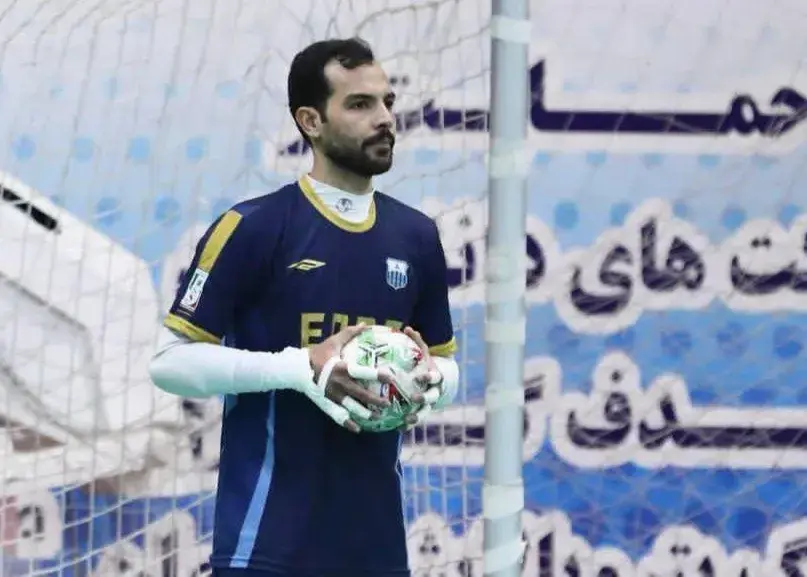 بابایی در اصفهان ماندنی شد؛/ تمدید گلر ملیپوش پس از ثبت رکورد در لیگ فوتسال