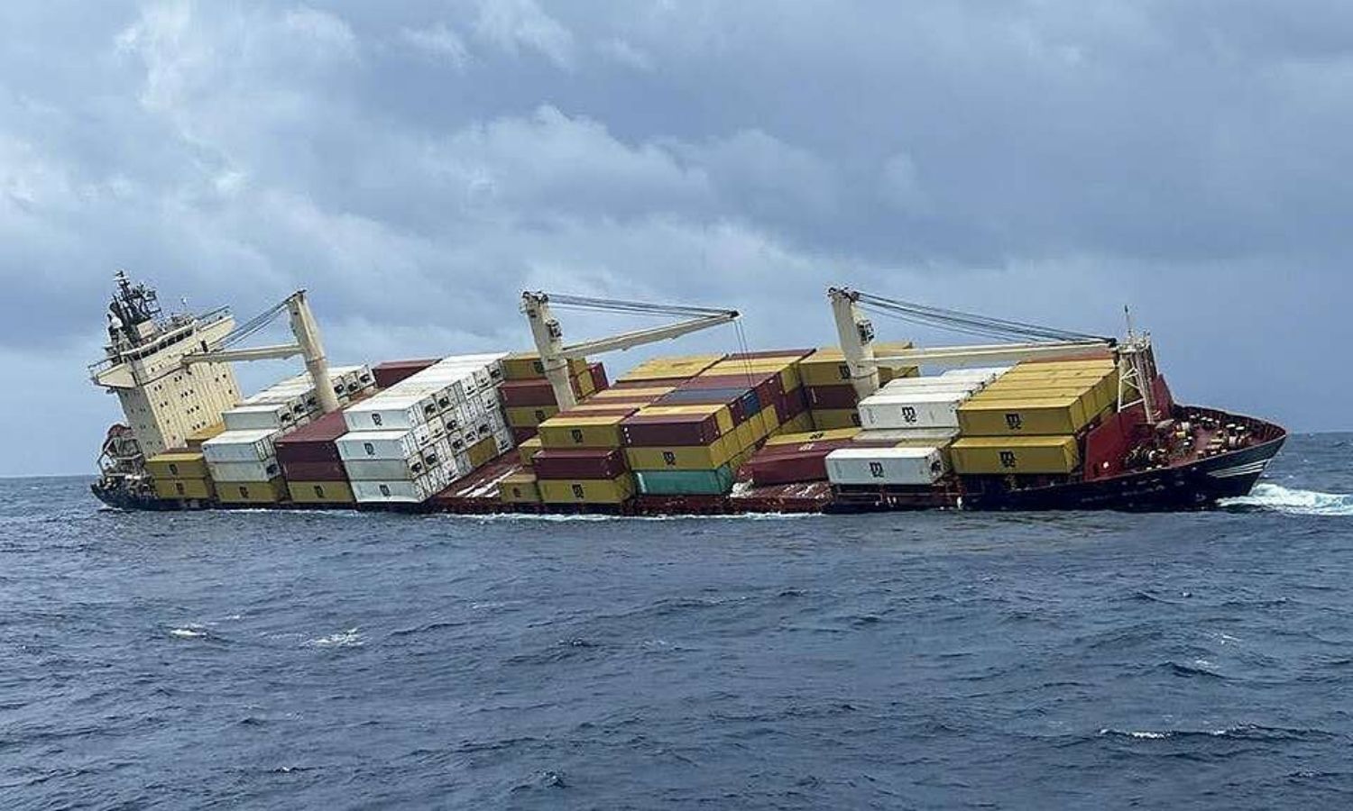 کاوشگر می گوید خرابی سیستم منجر به غرق MSC ELSA 3 در نزدیکی ساحل کرالا شد