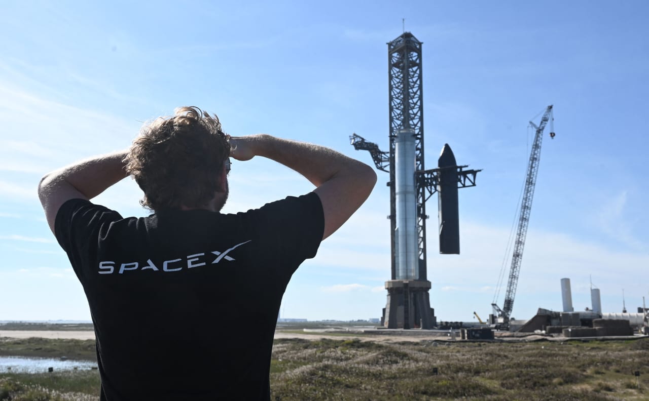 SpaceX در حال راه اندازی یک IPO تاریخی است - اما بزرگترین خطر آن ربطی به موشک ندارد