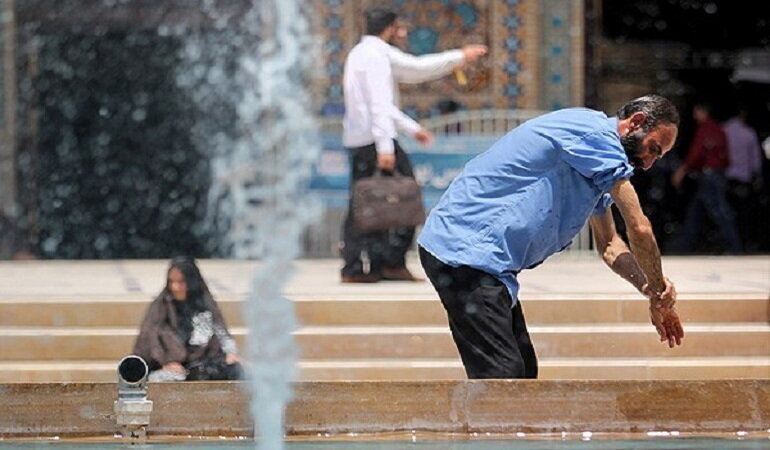 وضو چند مرحله دارد؟ در هر مرحله چندبار باید آب بریزیم؟