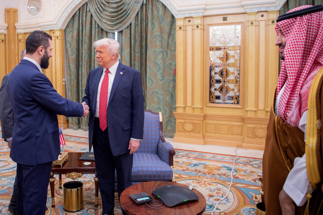 الشرع رئیس جمهور سوریه بنا به درخواست ترامپ به واشنگتن سفر خواهد کرد
