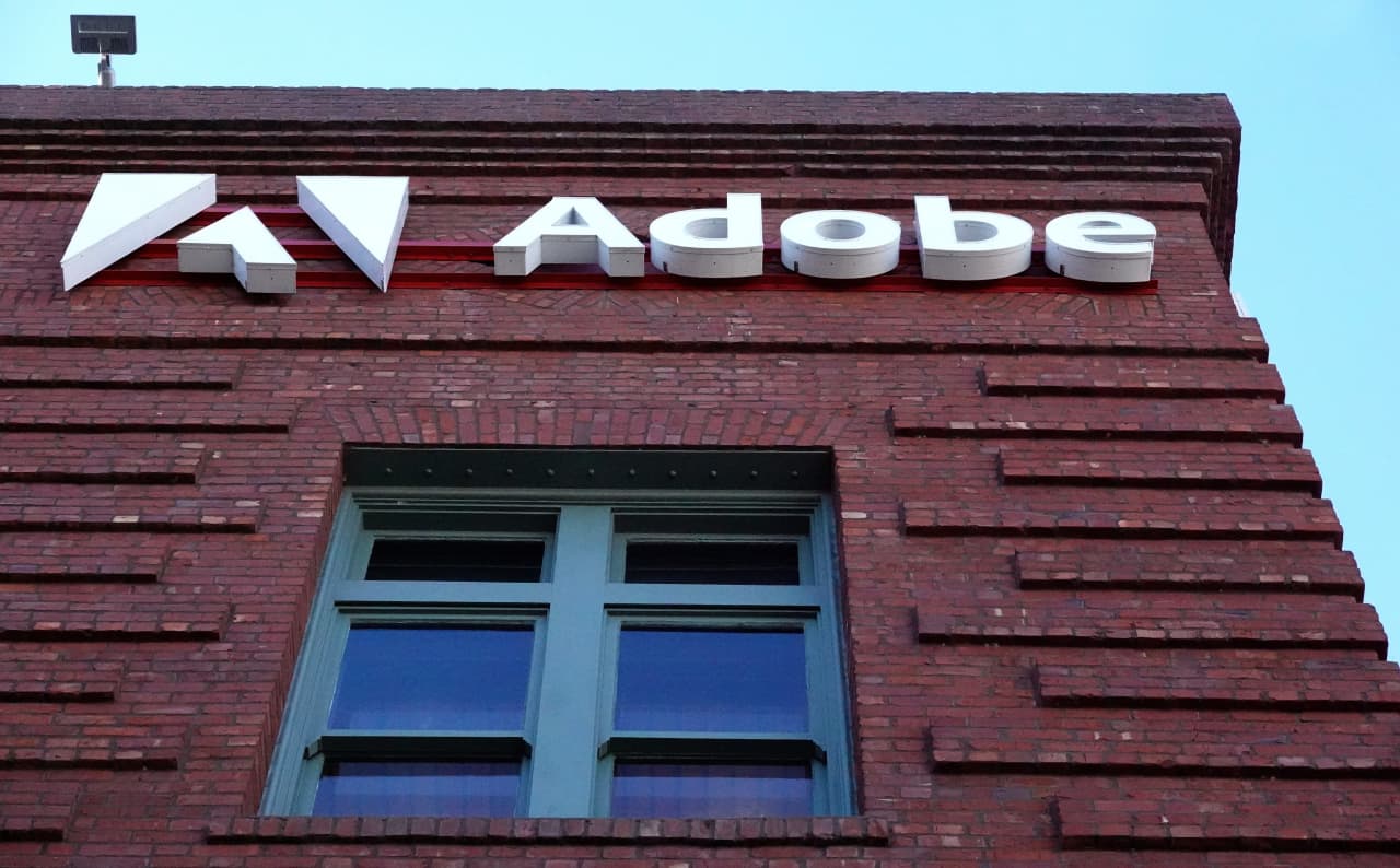 Adobe در حال از دست دادن یکی دیگر از مدیران ارشد است و سرمایه گذاران آن را دوست ندارند