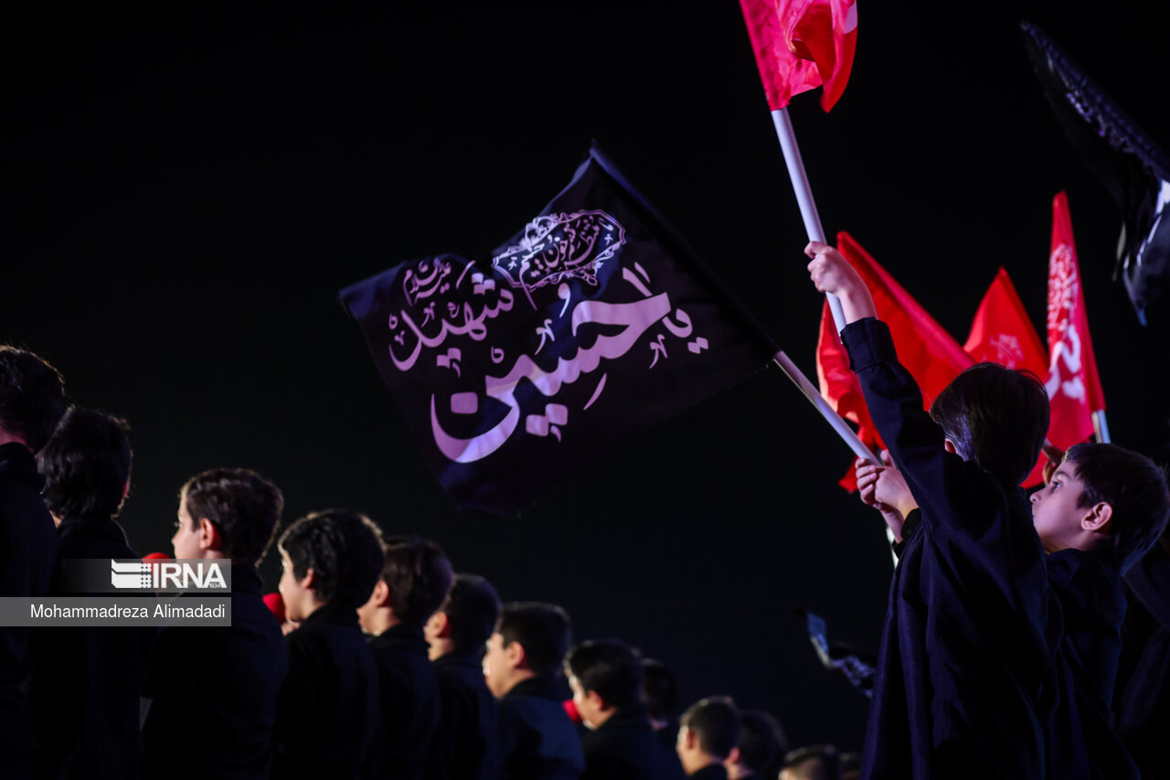 اخبار تهران، رویداد نشان عاشقی آغاز شد، طراحی تمثال ۴شهید توسط استاد سوخته‌نگاری