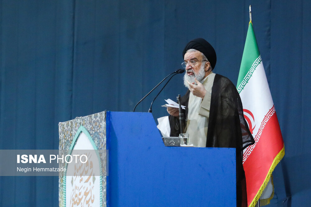 خاتمی: جنگ امروز بین ایمان و کفر است/ ما پیروز قطعی این جنگیم