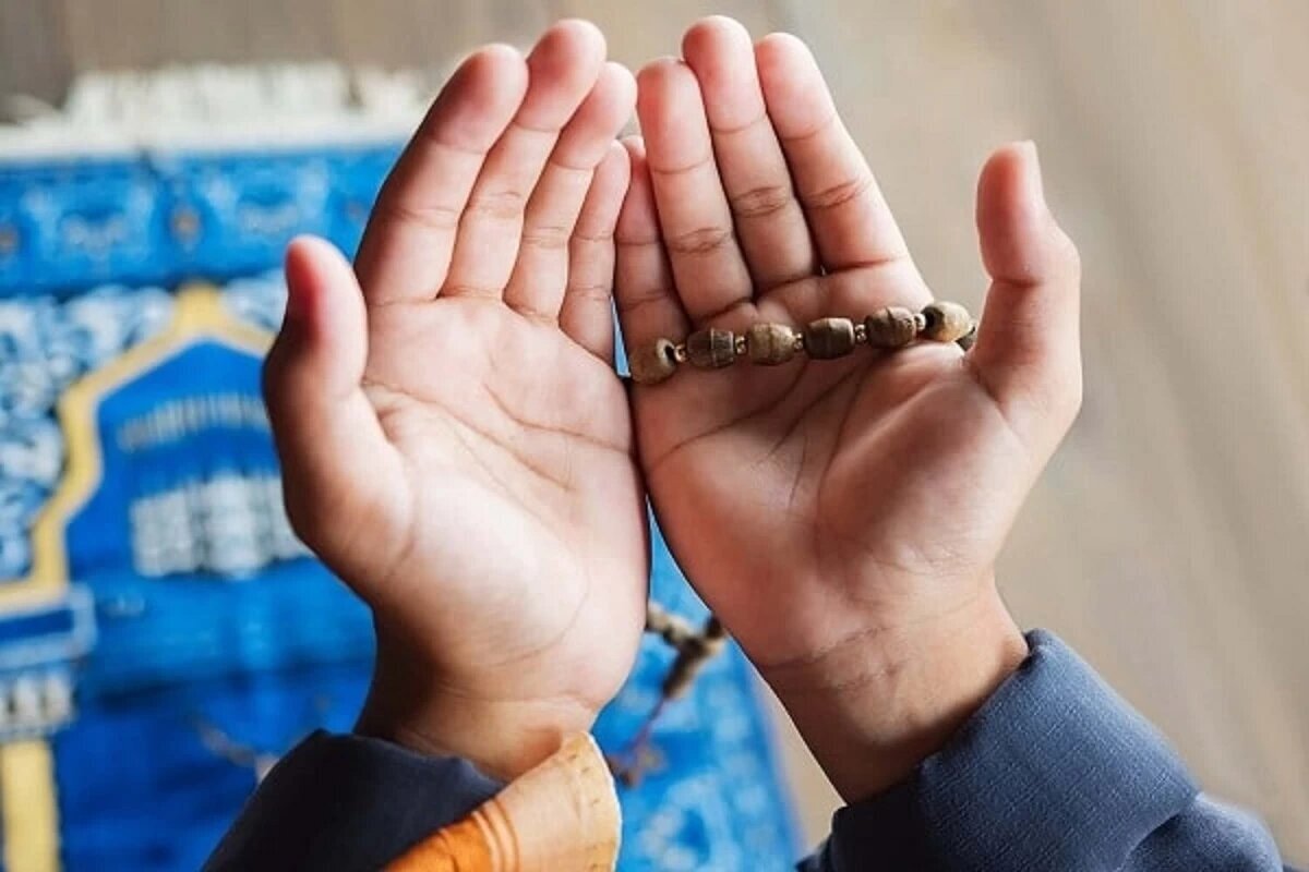 آیا میتوانیم قنوت نماز رو به فارسی ادا کنیم؟