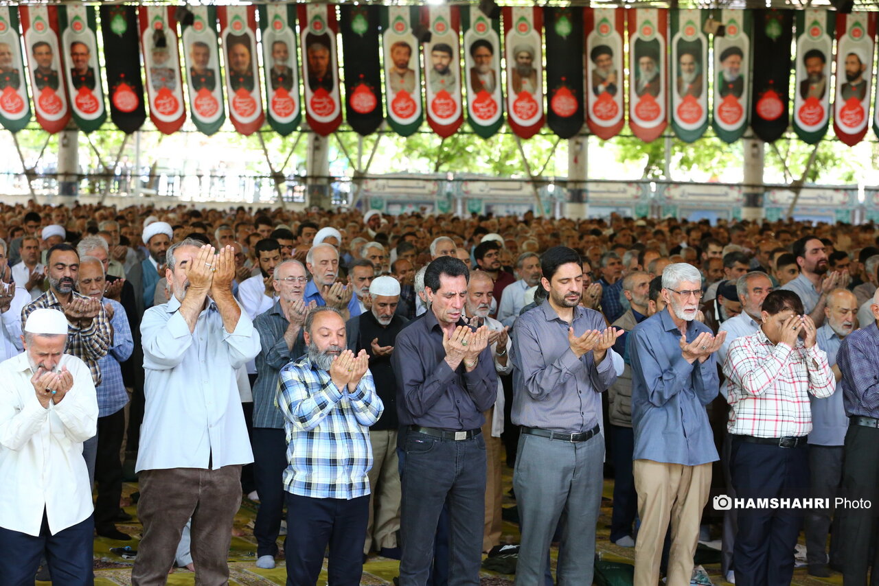 نماز جمعه تهران به امامت آیت الله سید احمد خاتمی