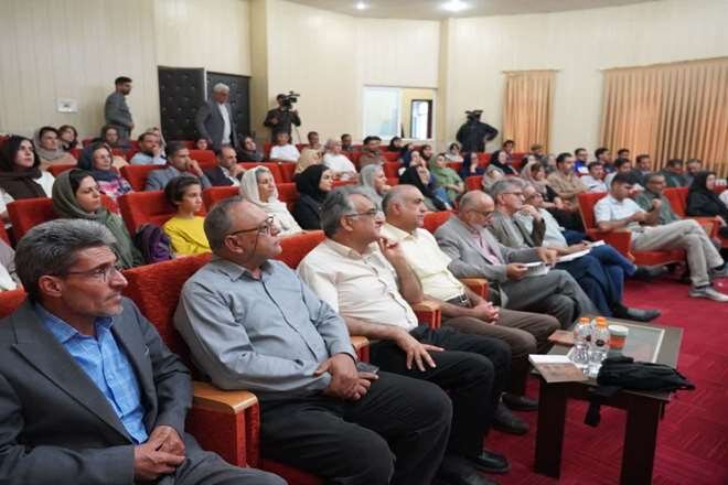 برگزاری چهلمین نشست «یک مؤلف، یک کتاب» در  مس سرچشمه /امیر ساباط در تراز یک شاهکار ادبی