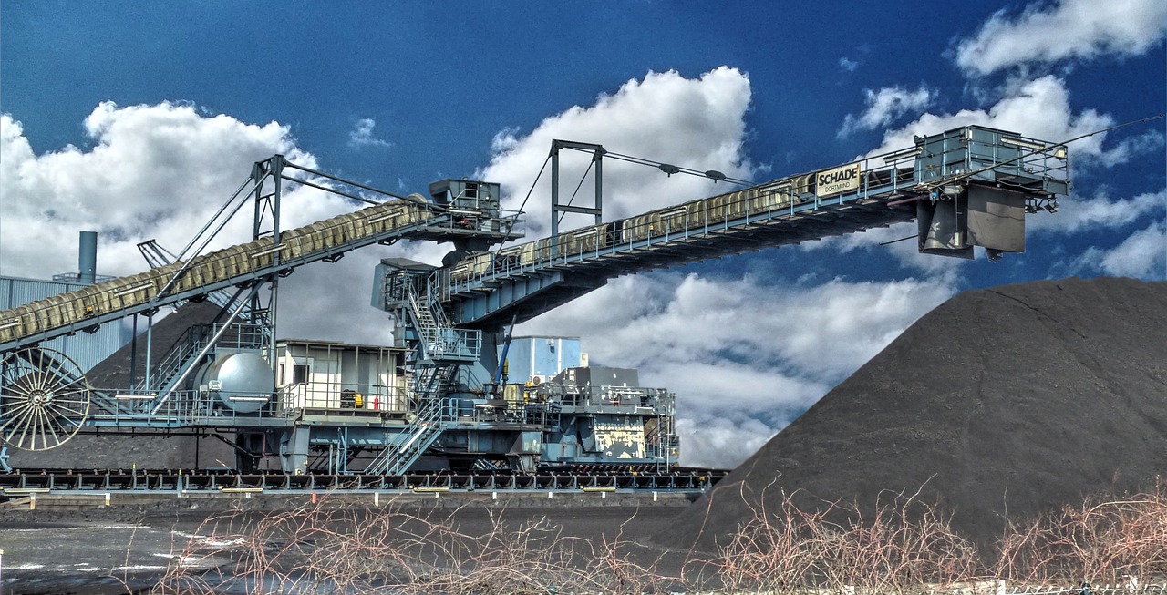 MP Materials (MP): طبق گفته تحلیلگران، 10 سهام با سرمایه متوسط ​​امیدوارکننده برای خرید