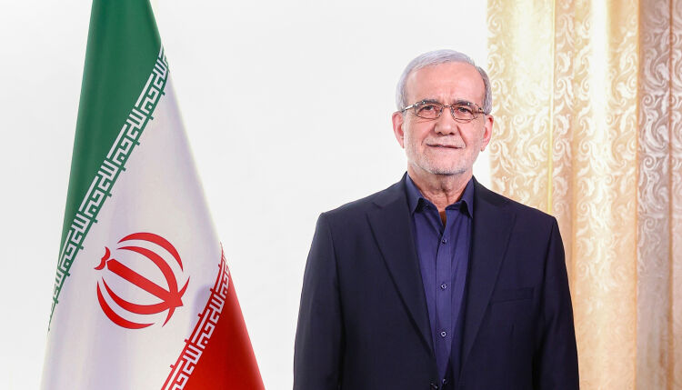 عکس نوشت رئیس جمهوری درباره نشست تخصصی با وزیر اقتصاد و مدیران سازمان امور مالیاتی