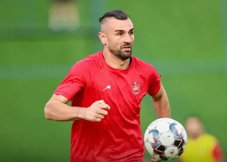 مهاجم سابق پرسپولیس در راه غازیآنتپ
