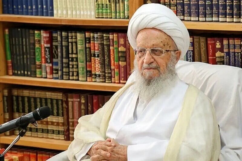 فتوای آیت الله مکارم شیرازی درباره عدم مشروعیت «نماز قلبی»