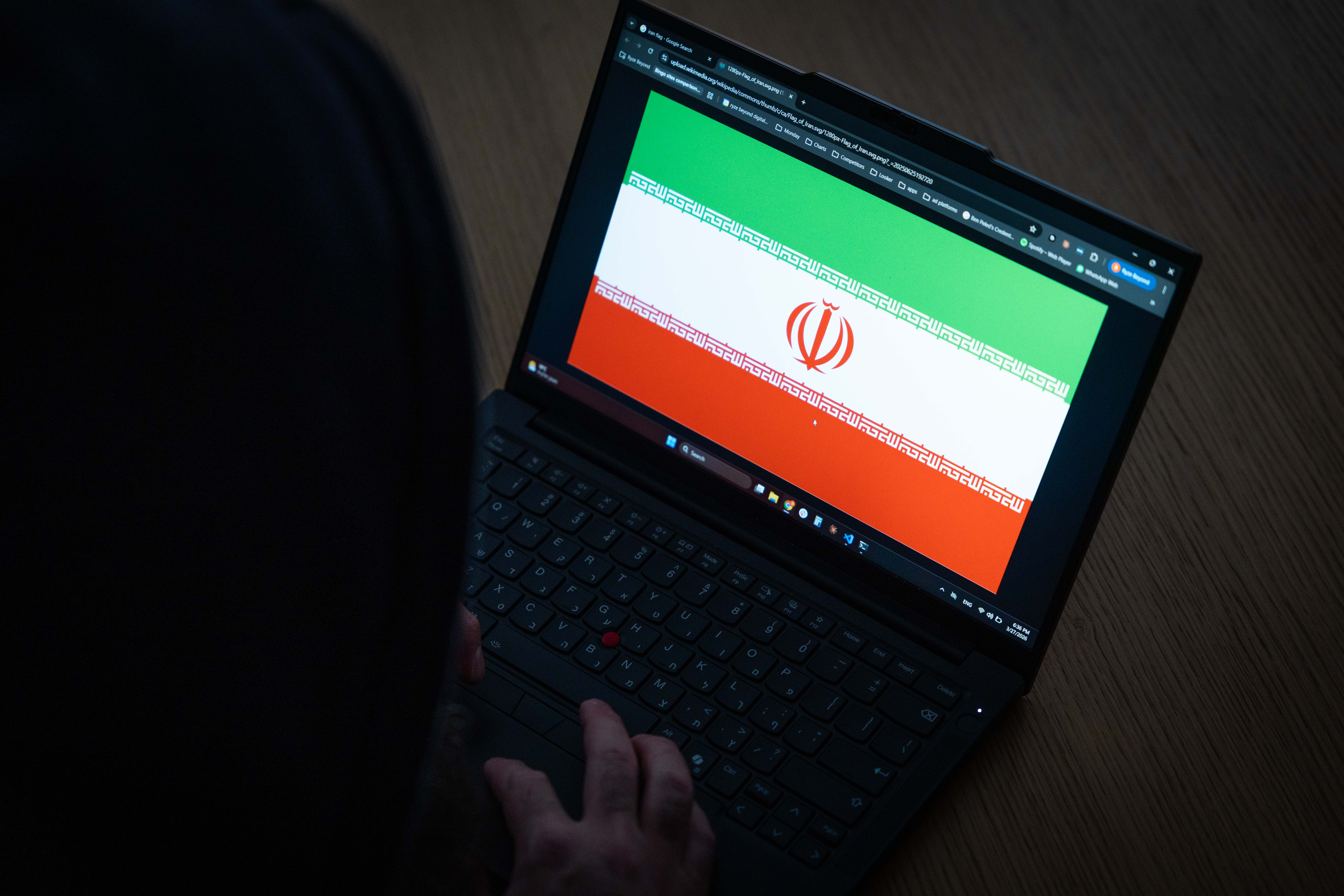 تی تی پی می گوید: یوتیوب به پلتفرم اعضای تحریم شده حامی سپاه پاسداران ادامه می دهد - گزارش