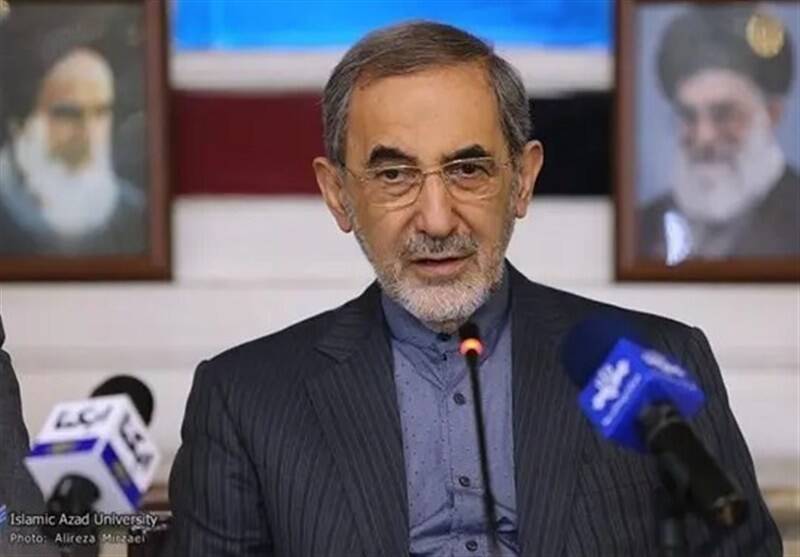 ولایتی: ساعت صفر فرارسیده و پرتابگرها آماده می‌شوند