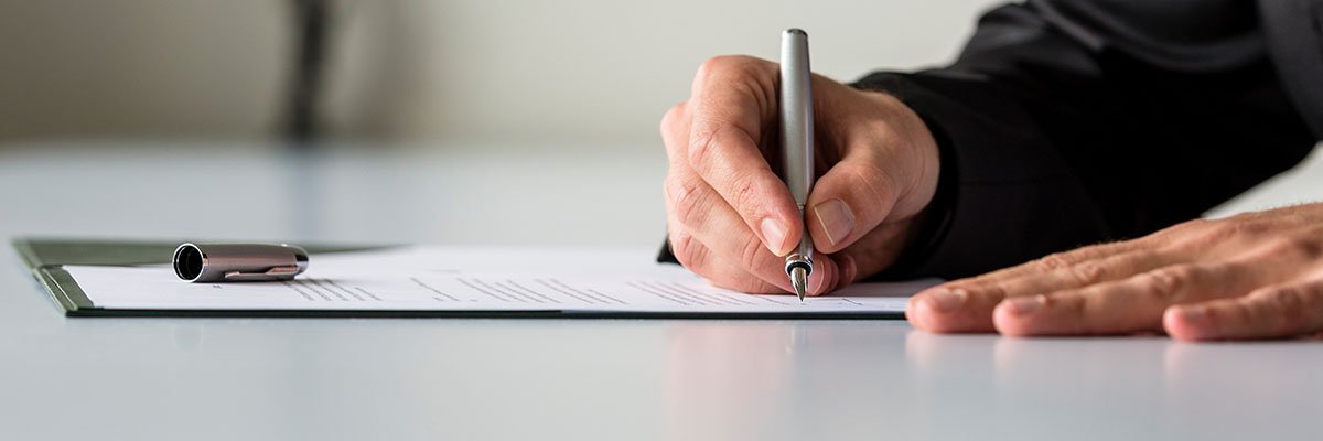 گردش کار عامل: پادکست آپلود هفتگی قطعی رایانه