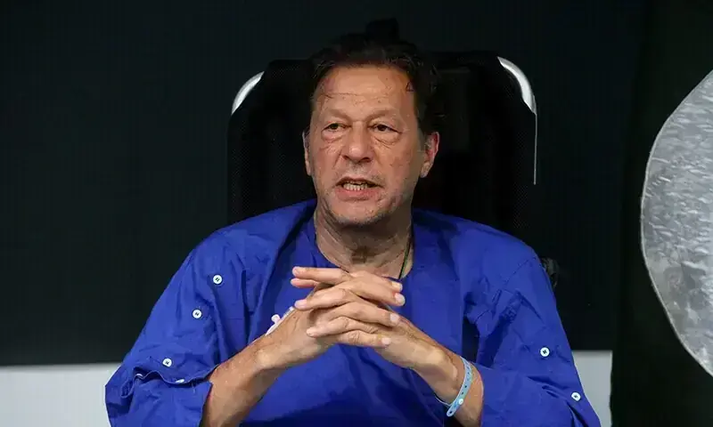 عمران برای پیگیری به پیمز منتقل شد و تحت عمل چشم پنجم قرار گرفت