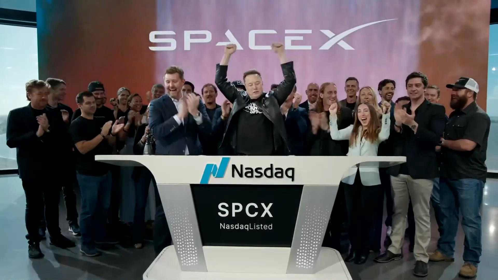 سهام فناوری امروز: SpaceX ارزشمندتر از تسلا می شود