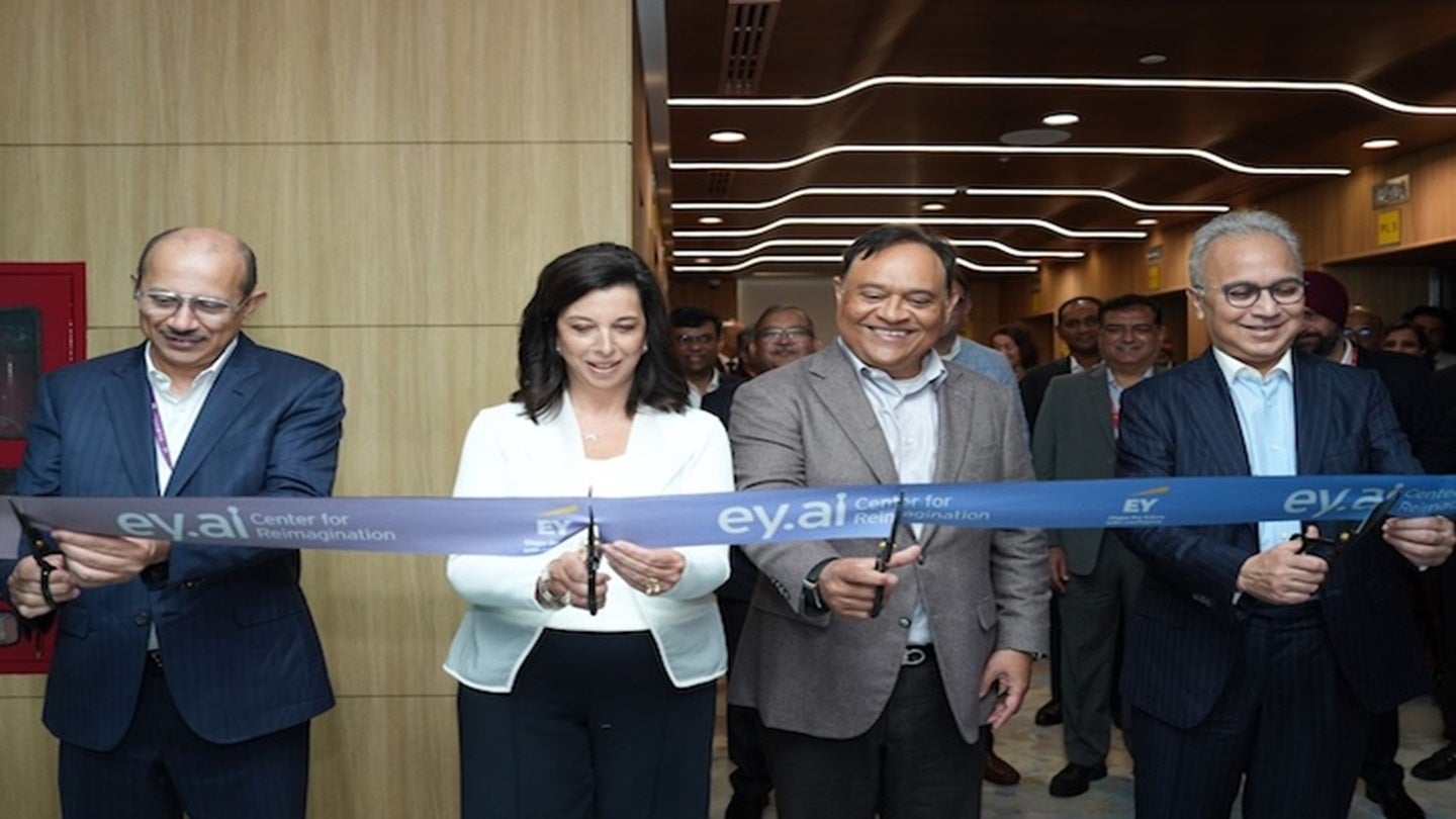 EY GDS مرکز تجربه مشتری را در هند با فشار هوش مصنوعی 1.4 میلیارد دلاری افتتاح کرد