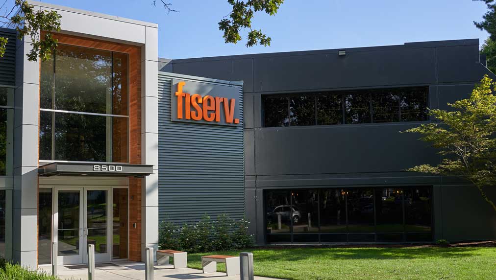 سقوط سهام Fiserv با خروج ناگهانی مدیرعامل. تحلیلگر می گوید: «یک نگاه بد».