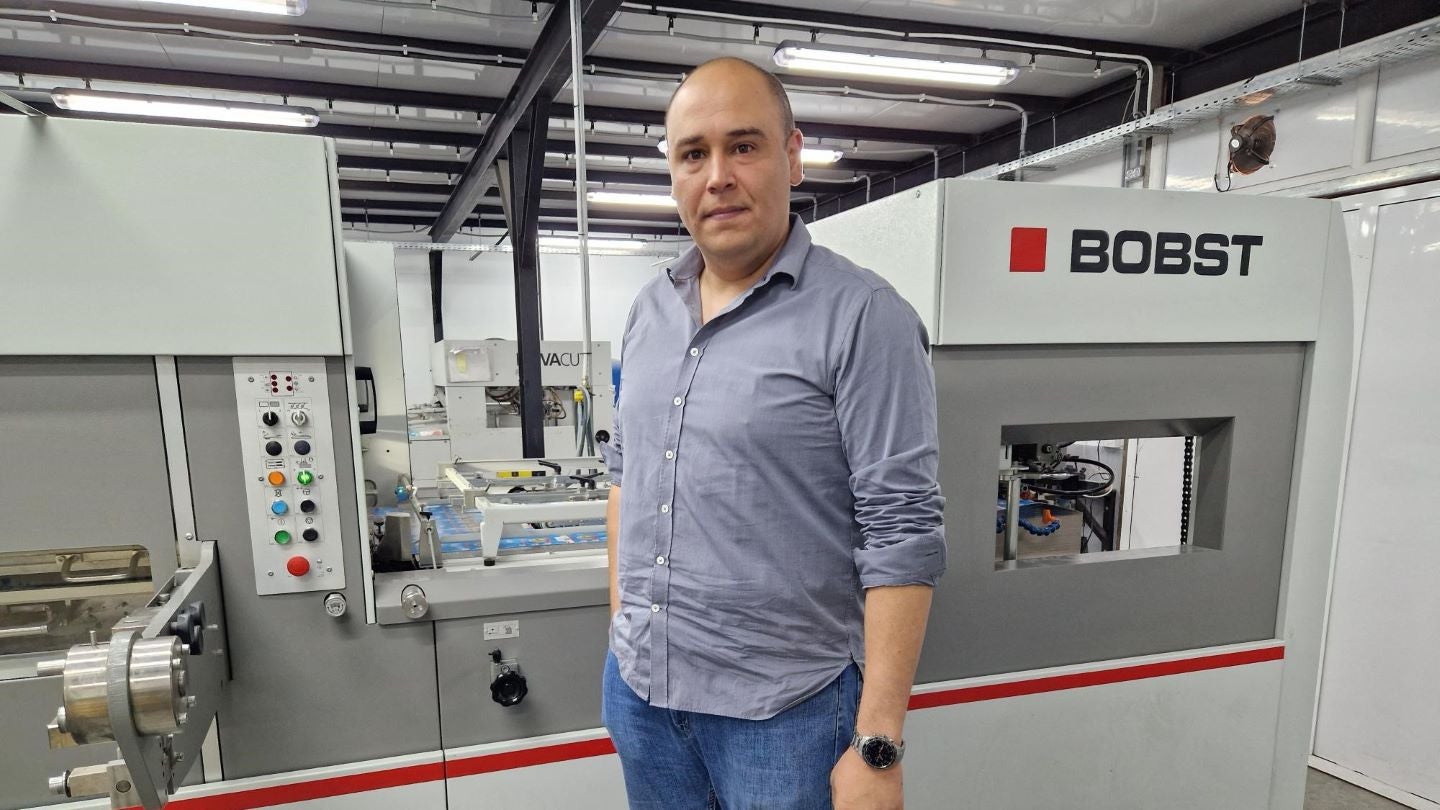 SALPAC خط تولید را با BOBST NOVACUT 106 E به روز می کند