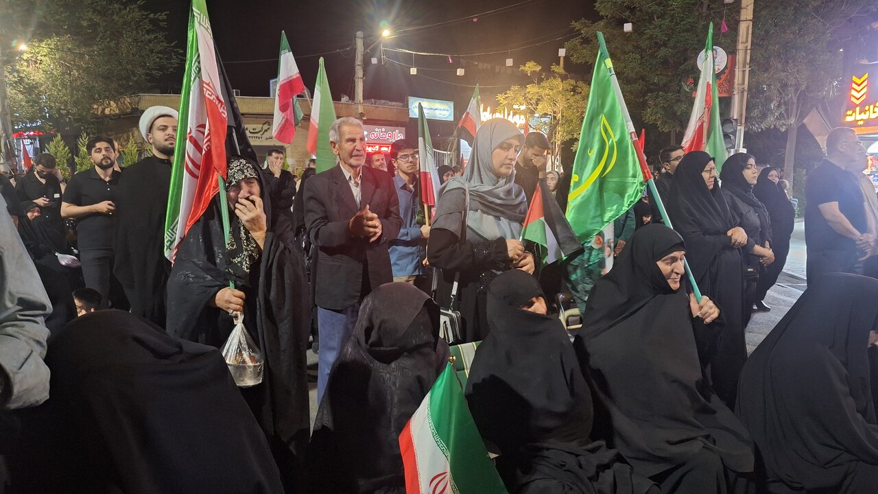 مراسم سیاه پوشی جوانان توسط پیرغلامان اباعبدالله در روستای راوه دلیجان