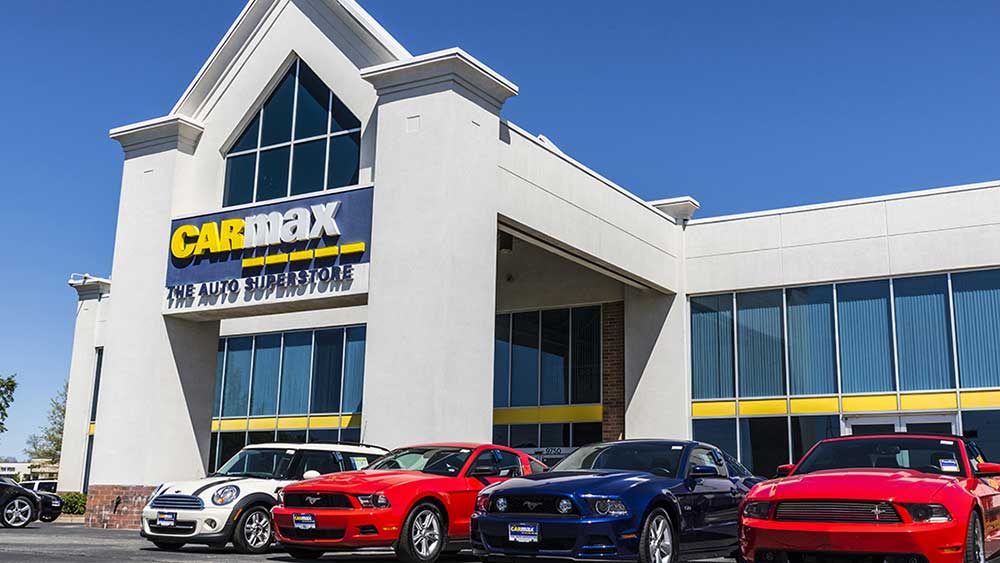 درآمد سررسید CarMax; کاروانا "مشکل کننده ترین" حرکت را انجام می دهد