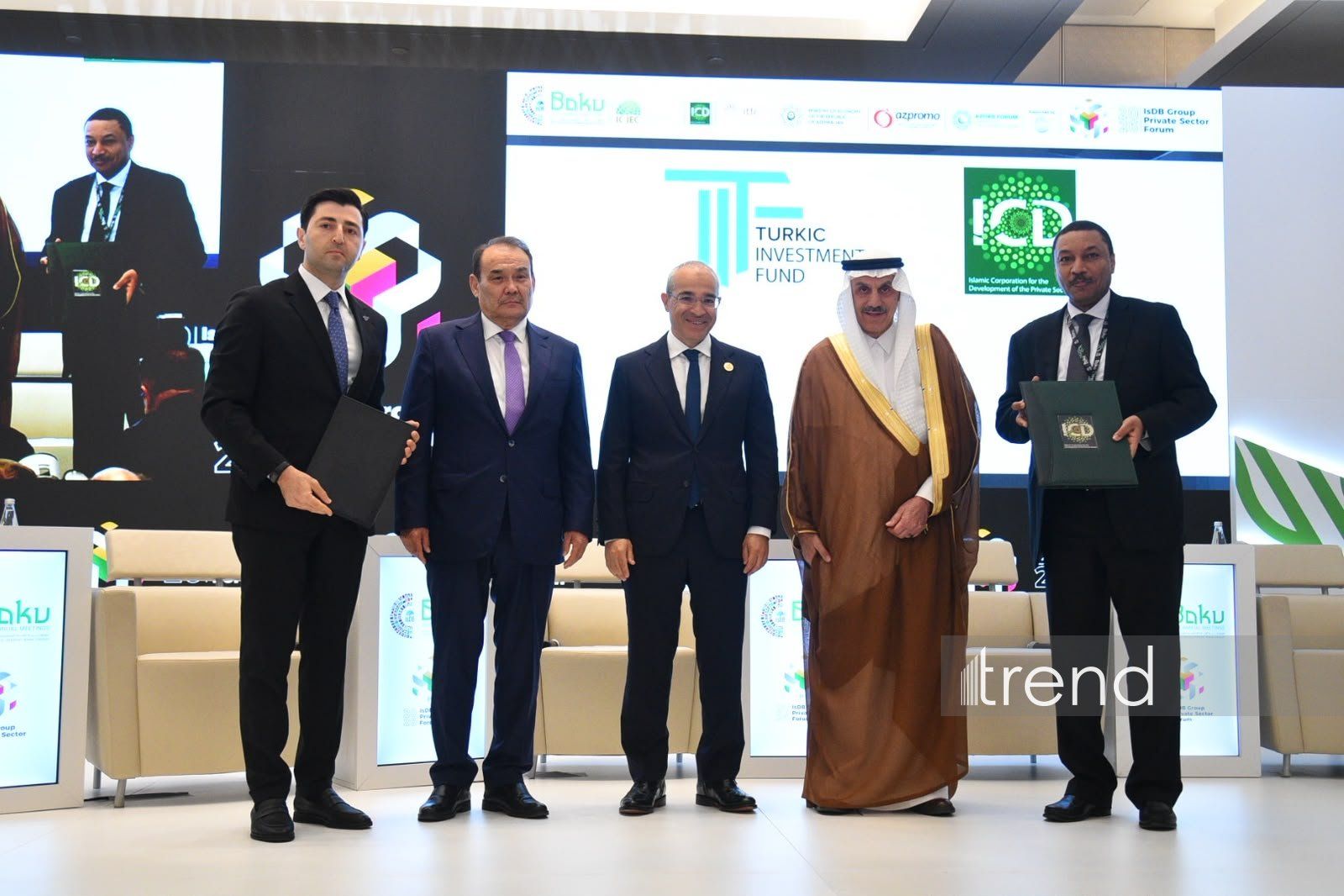 آذربایجان در نشست IsDB در باکو قراردادهای 295 میلیون دلاری را با ICD امضا کرد (عکس)
