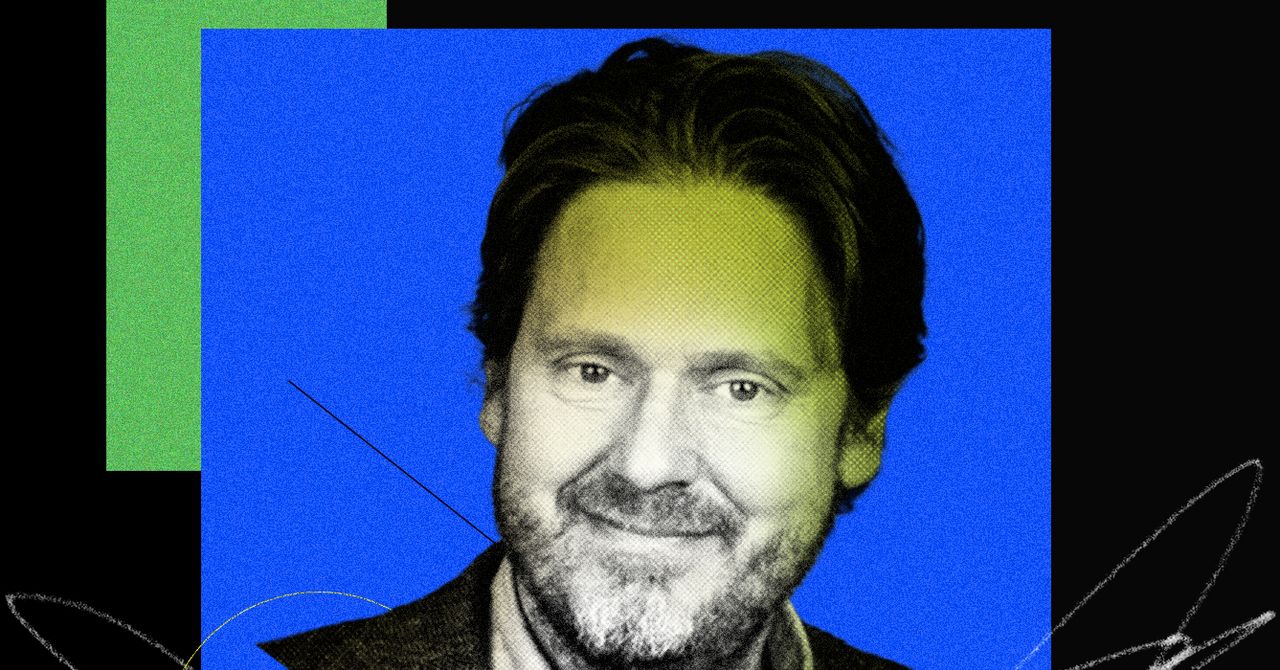 تیم هایدکر می خواهد Infowars را به شنای بزرگسالان برای اینترنت تبدیل کند