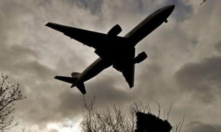 پاکستان ممنوعیت حریم هوایی هواپیماهای هندی را یک ماه دیگر تمدید کرد