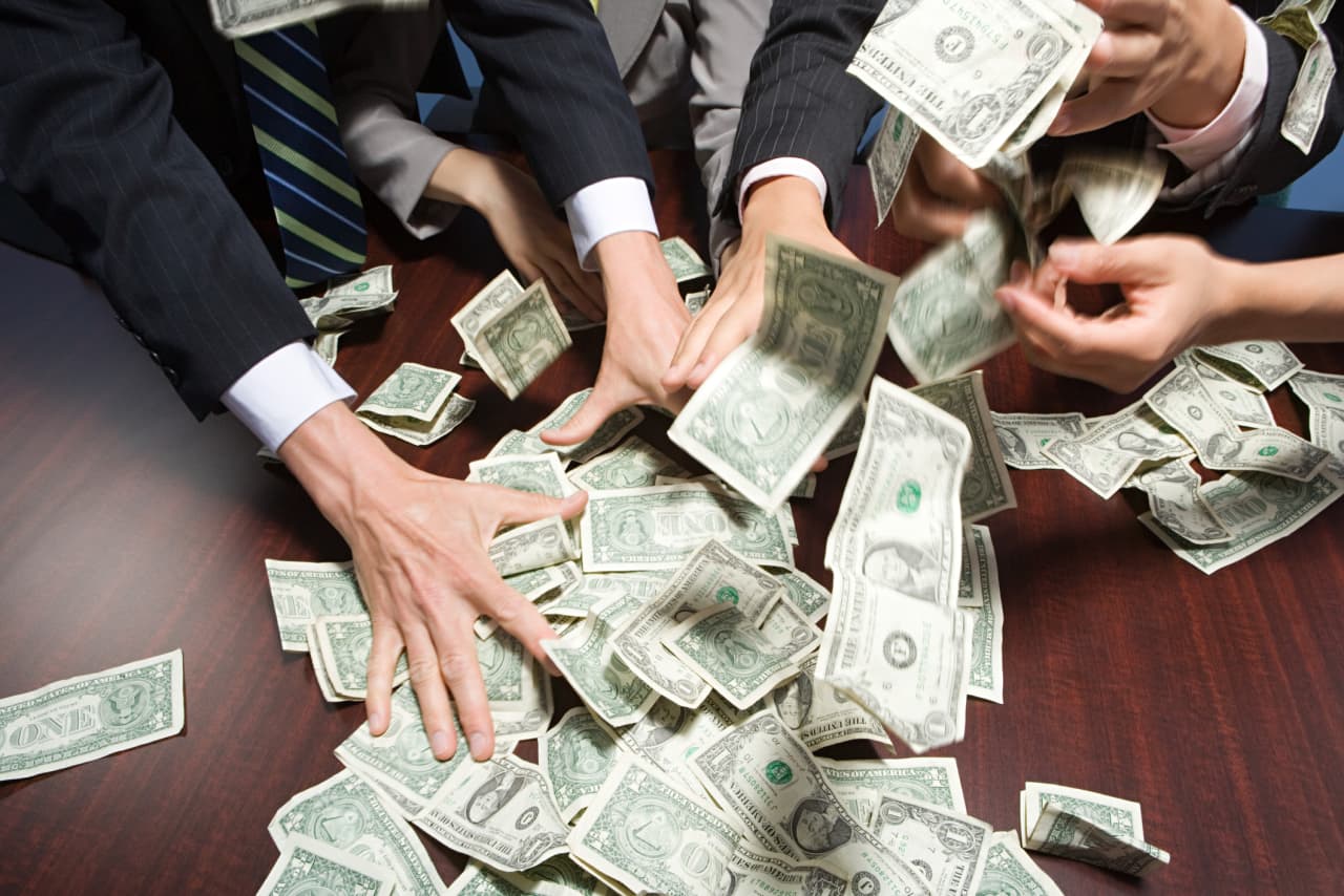 انتقال بزرگ ثروت واقعی است - اما IRS یا یک خانه سالمندان ممکن است ابتدا پول شما را دریافت کنند