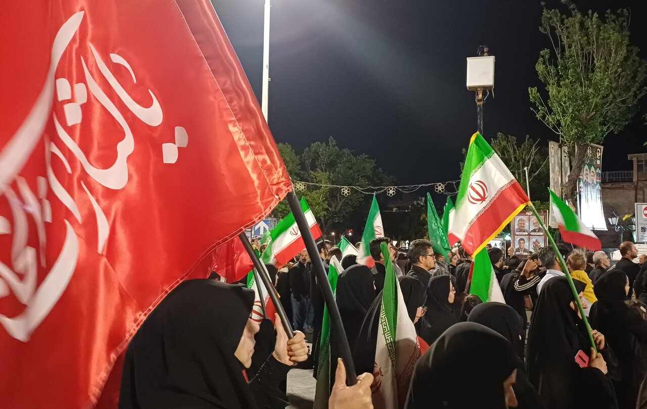 صد و نهمین اجتماع شبانه بیعت با رهبری همراه با شور حسینی تبریزی‌ها