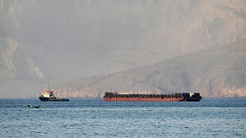 تانکر LNG با پرچم فرانسه از تنگه هرمز عبور کرد