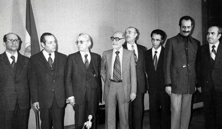 داریوش فروهر از جبهه ملی جدا شد/ سنجابی: خیر در پیش!