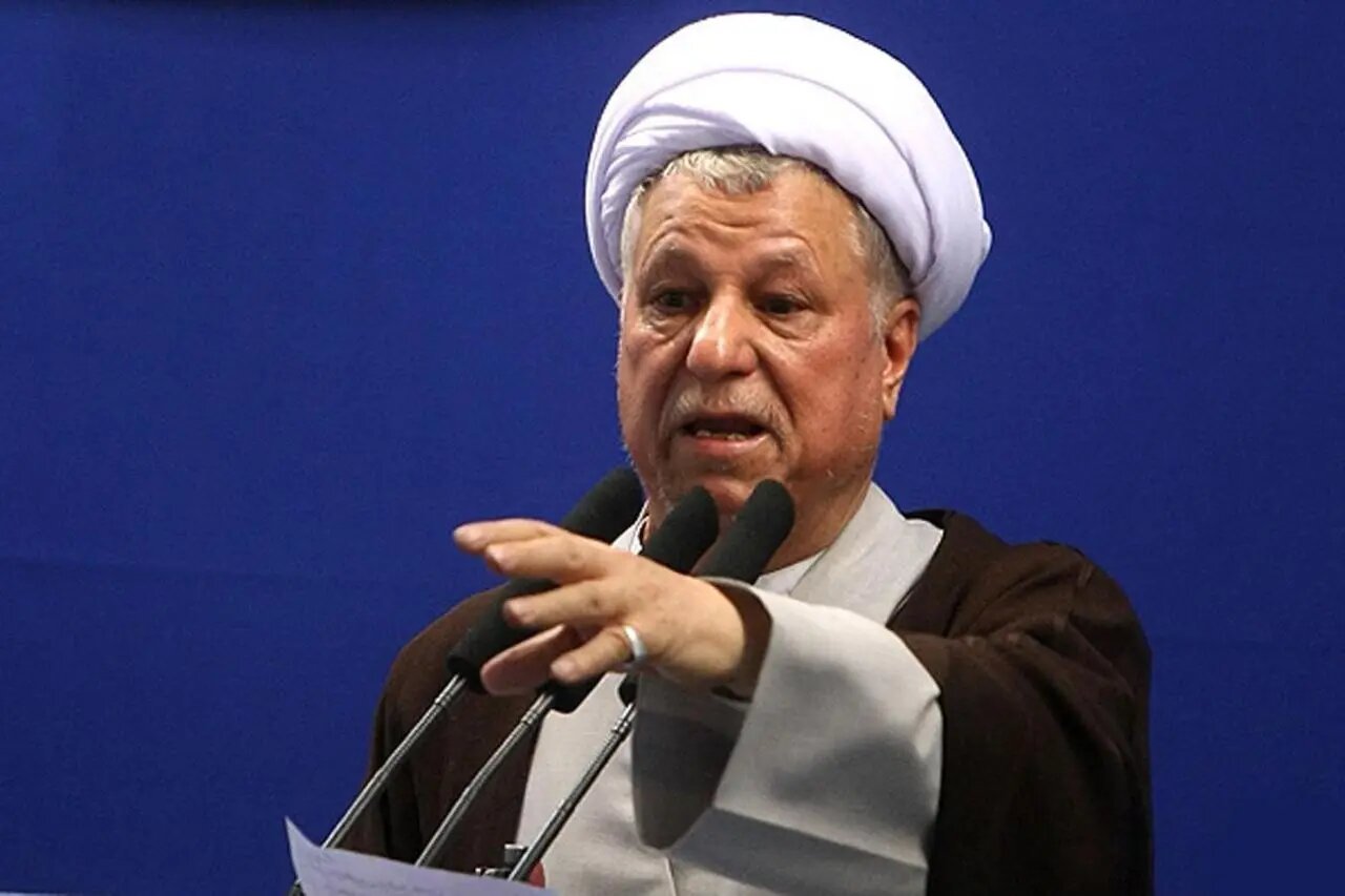 خاطرات هاشمی: امروز بسیاری از ائمه جمعه به اعتراضات منجر به اغتشاش، حملات تُندی کردهاند