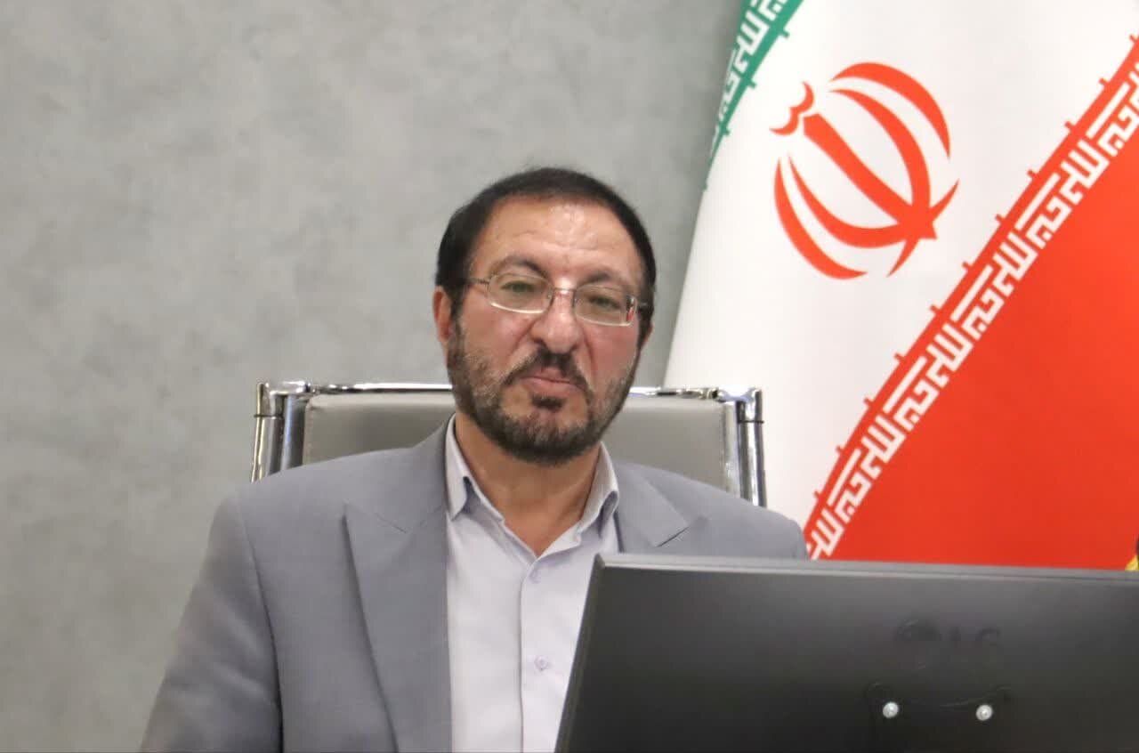 فرهنگسازی برای ساماندهی مراسمات آرامستان و حمایت از کسبه پایانه مسافربری شهرکردضروری است