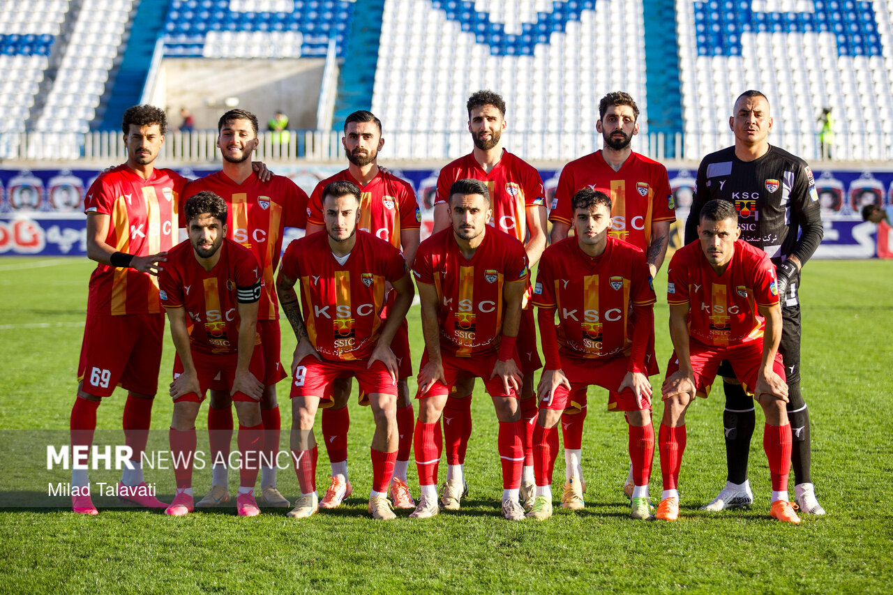 باشگاه فولاد تعیین سقف قرارداد را تکذیب کرد