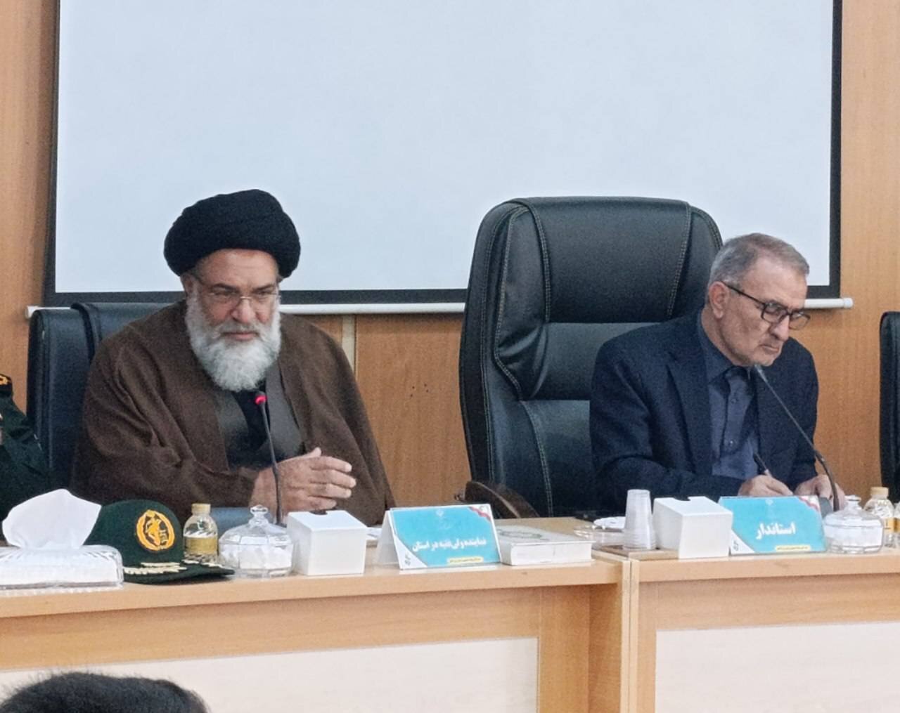 آیتالله حسینی: امام حسین(ع) برای نجات انسان و احیای دین خدا قیام کرد