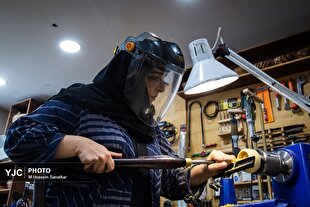 چالش‌های هنرمند خراطی البرز؛ از تولید تا صادرات