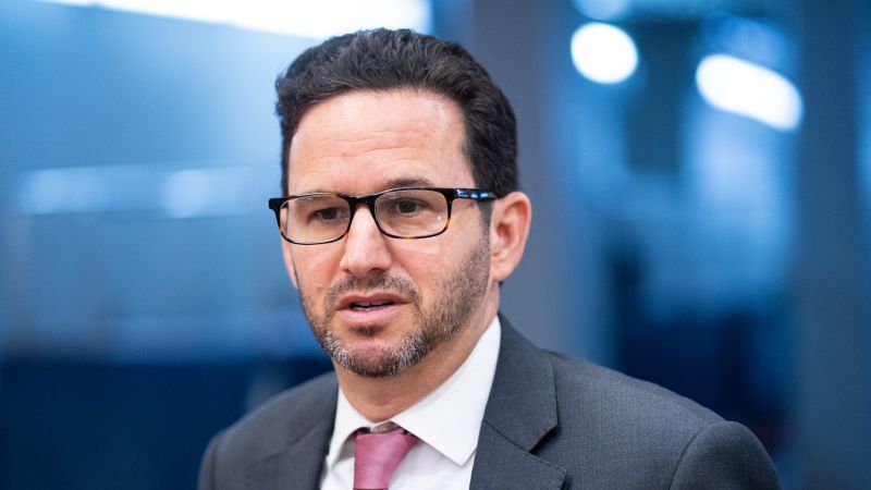 احتمالاً شماره 2 بعدی سنا به ترامپ هشدار می دهد اگر دموکرات ها اکثریت را به دست آورند: "این یک جنگ خواهد بود" بر سر ارزش های کلیدی