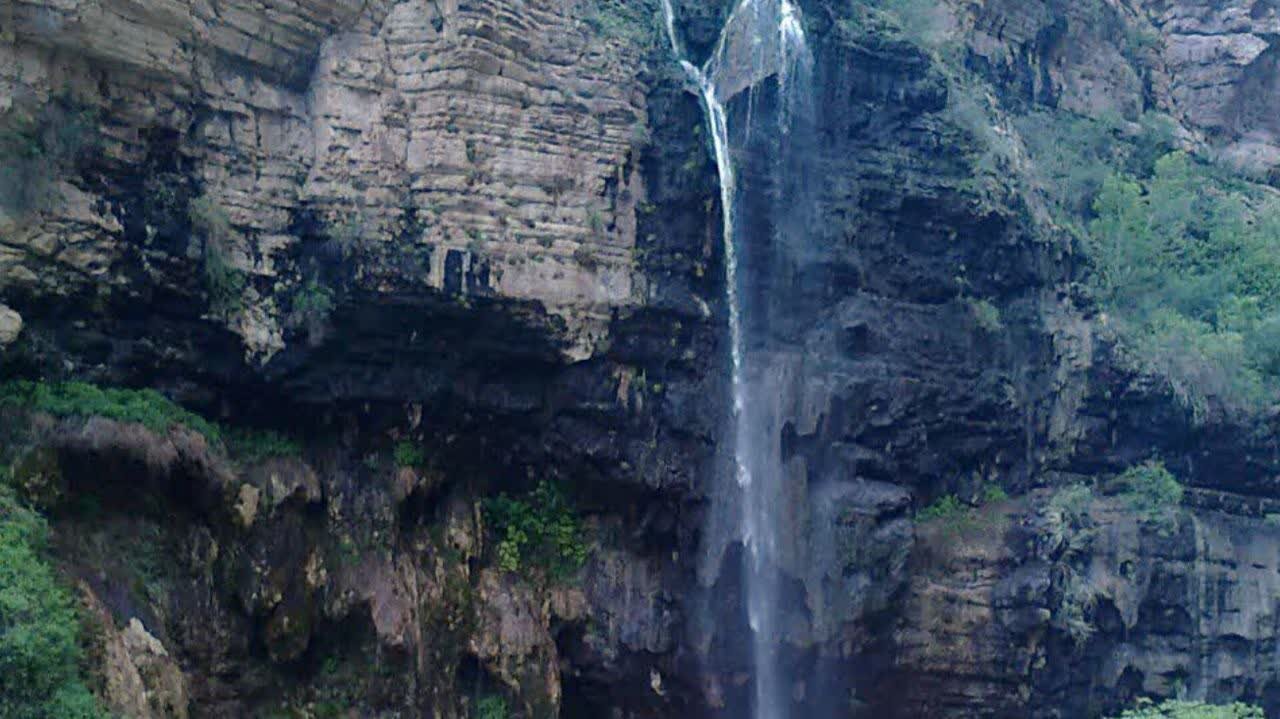 تشدید برخورد با تورهای گردشگری فاقد مجوز به مناطق چناران