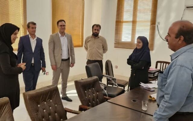 فرماندار تنگستان: ارتقای بهرهوری وحمایت از کشاورزان شهرستان ضروری است