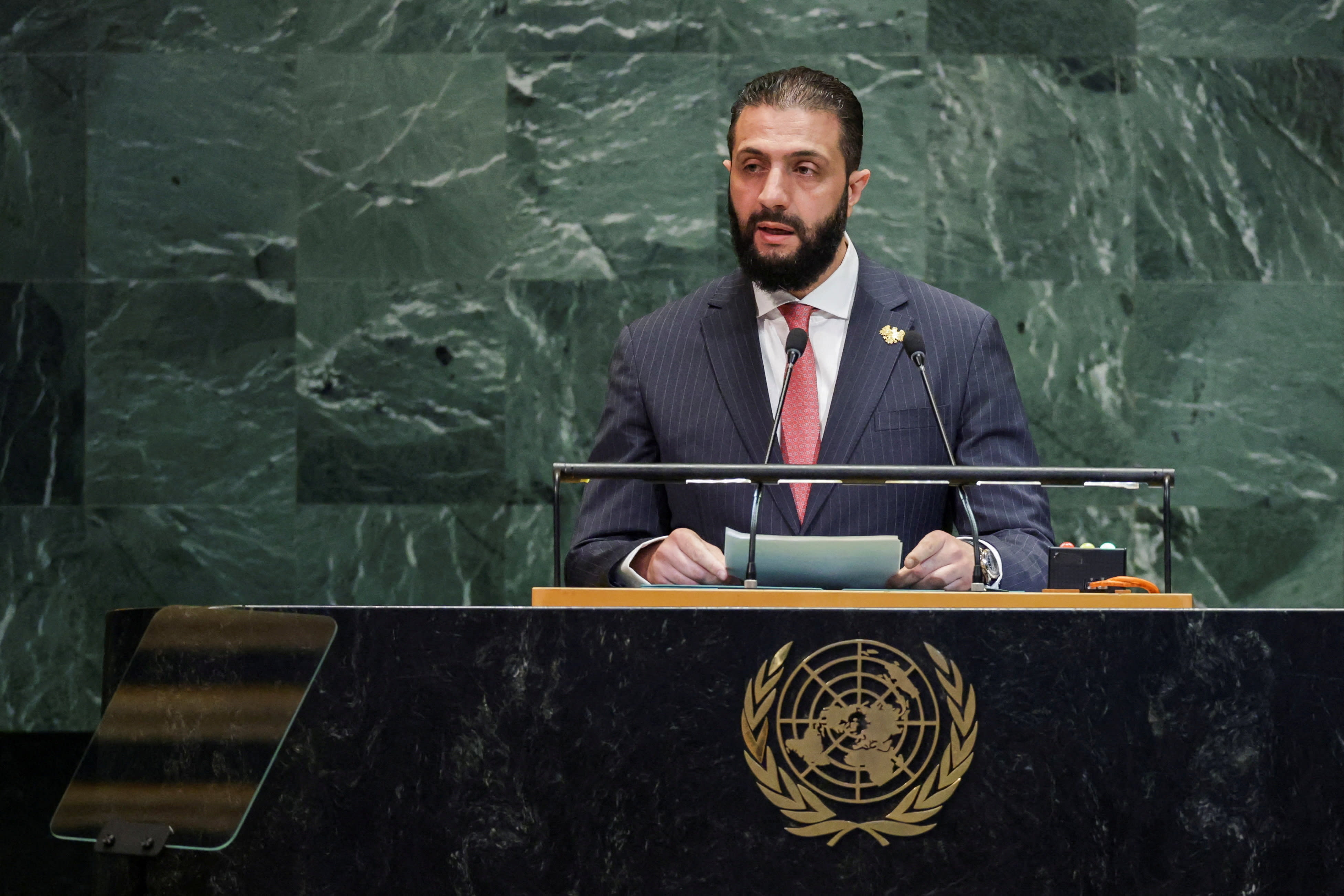 سوریه نشان می دهد که علیرغم فشار آمریکا در لبنان مداخله نخواهد کرد