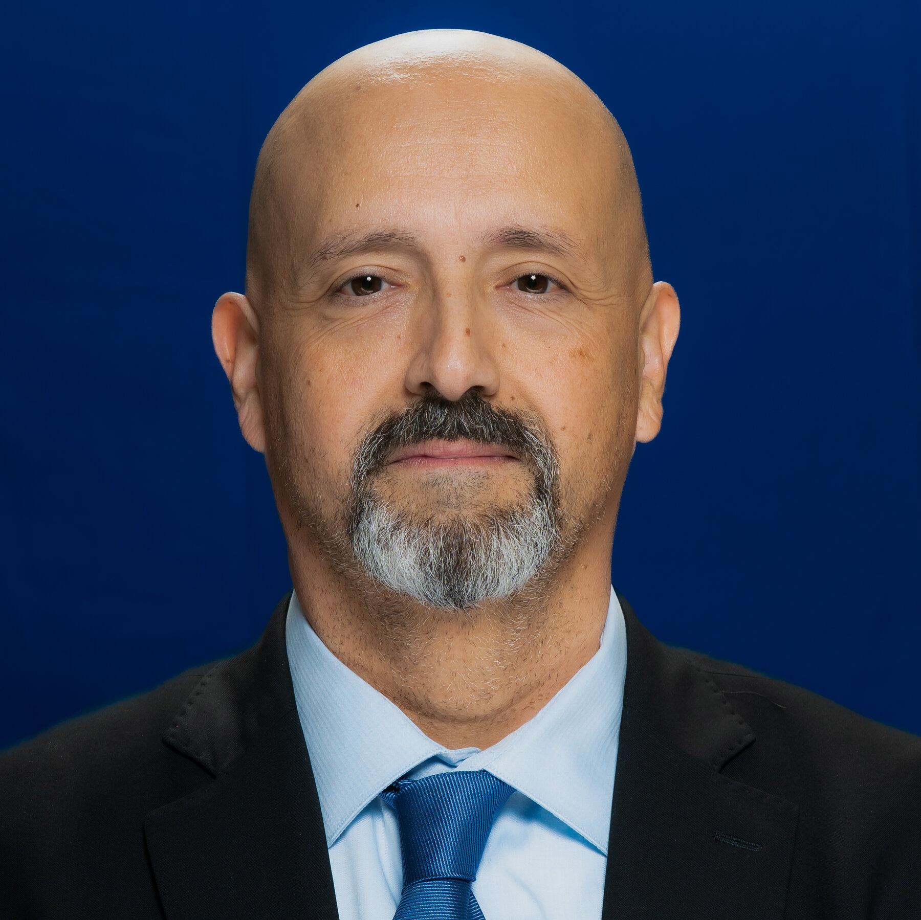 لس آنجلس از یک ناظر جدید مدرسه پس از رسوایی نام برد