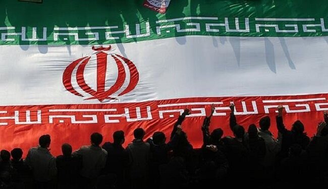 دکترین مقاومت در برابر استکبار/بازخوانی استراتژیک عاشورا برای انسجام ملی