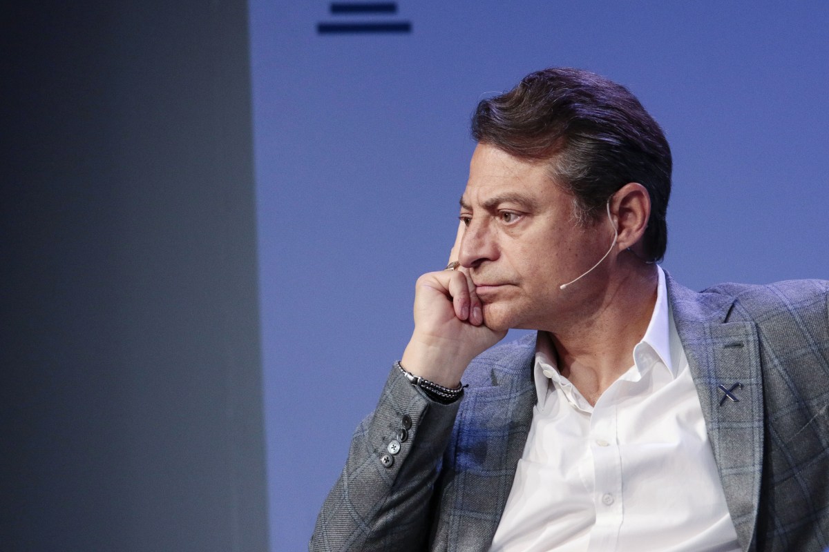 بنیانگذار Xprize می‌گوید: «انسان‌ها وقتی تحت نظر هستند بهتر رفتار می‌کنند»