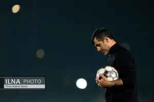 خشم کریم باقری پس از حذف پرسپولیس: شما لیاقت آسیا را ندارید