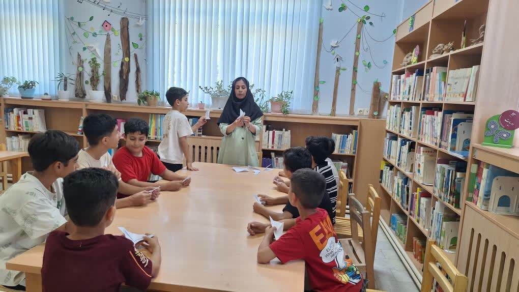کودکان و نوجوانان همدانی کتابخوان‌تر از همیشه با امانت ۳۰ هزار جلد