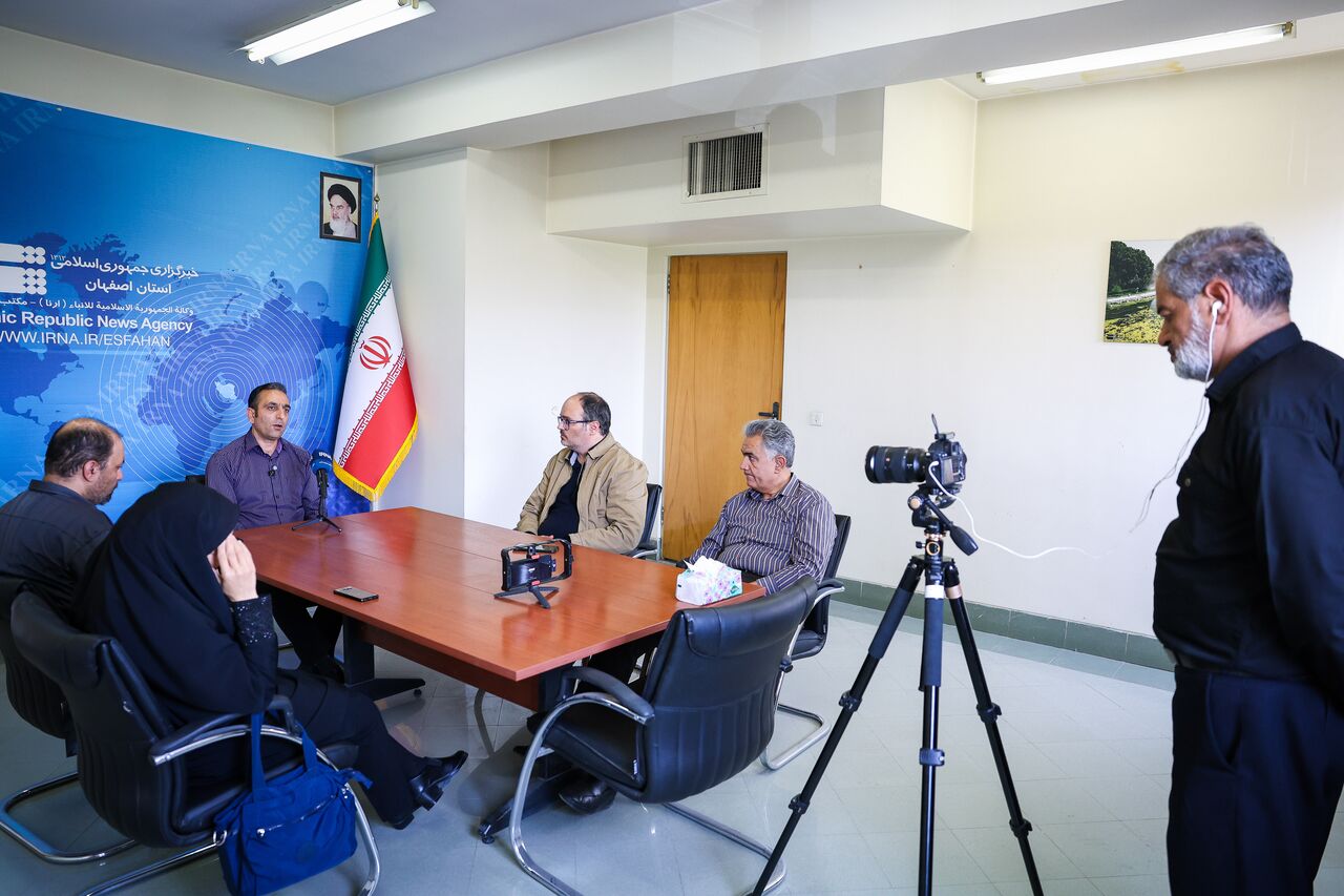 سخنگو صنعت برق اصفهان از ایرنا بازدید کرد